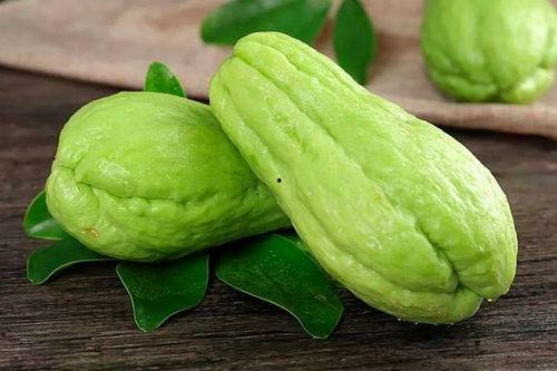 银行小布佛手瓜该怎么吃,银行小布佛手瓜的多样食法探索