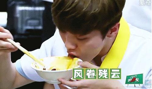 吃货博主吃角瓜,吃货博主带你探索美味角瓜之旅