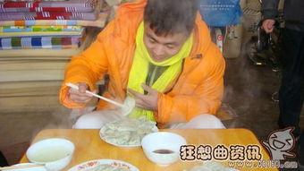 大年三十吃瓜,瓜田里的欢乐时光